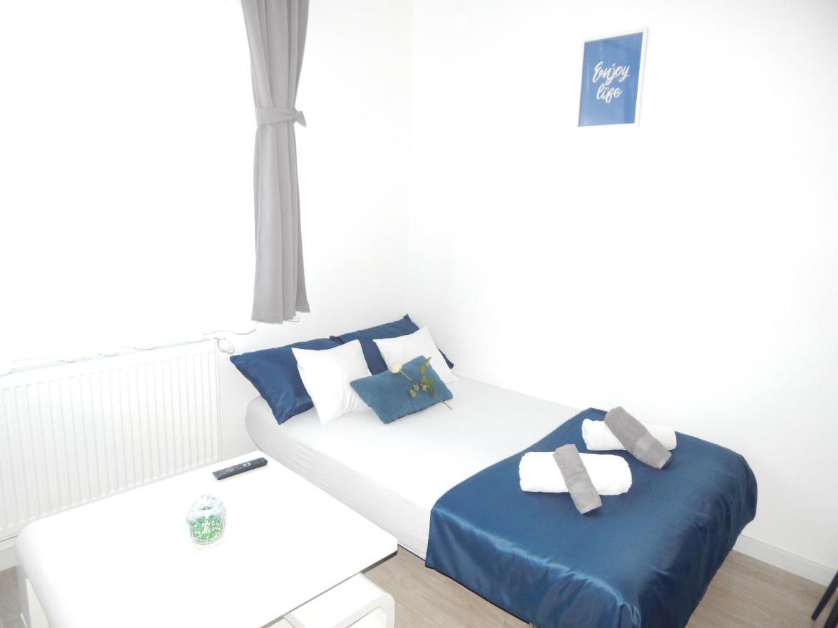 Phoenix Luxury Apartment Oradea Exterior photo